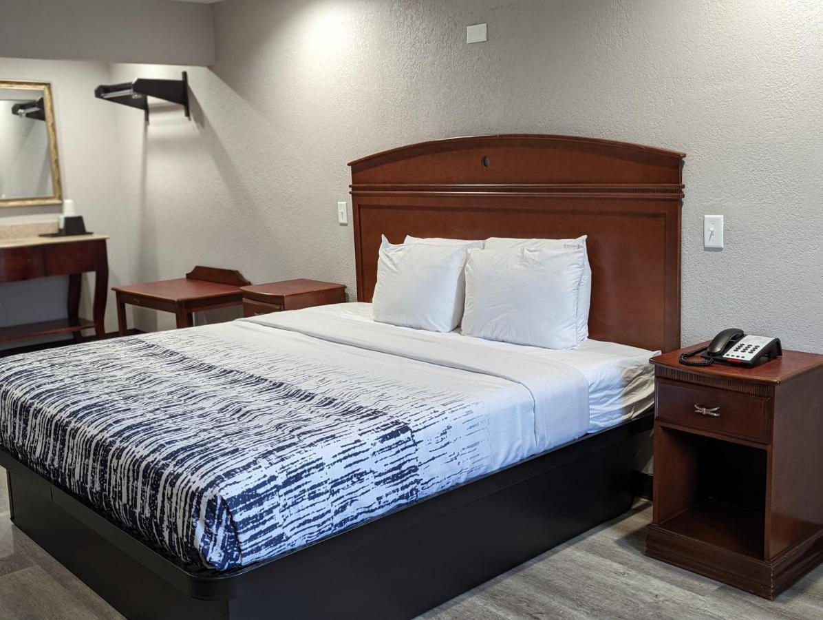 Okc Hotel オクラホマシティ エクステリア 写真