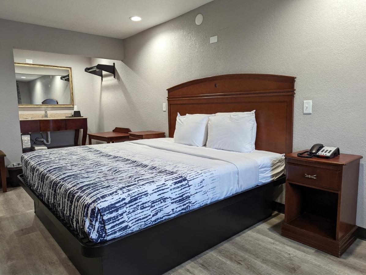 Okc Hotel オクラホマシティ エクステリア 写真